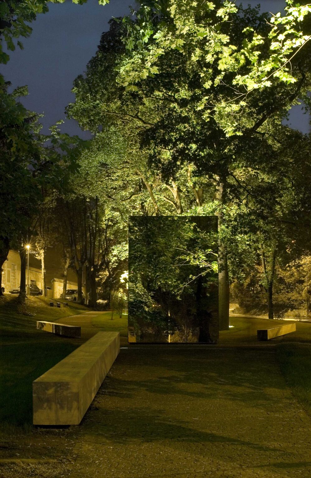 Pamatnik Liberec 110